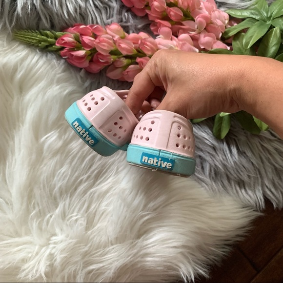 Native▪️Toddler C7 Miles Slip on Sandals. - Picture 6 of 7